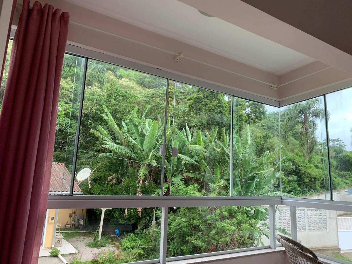 Inteiro 3 Quartos No Solar Bromelias