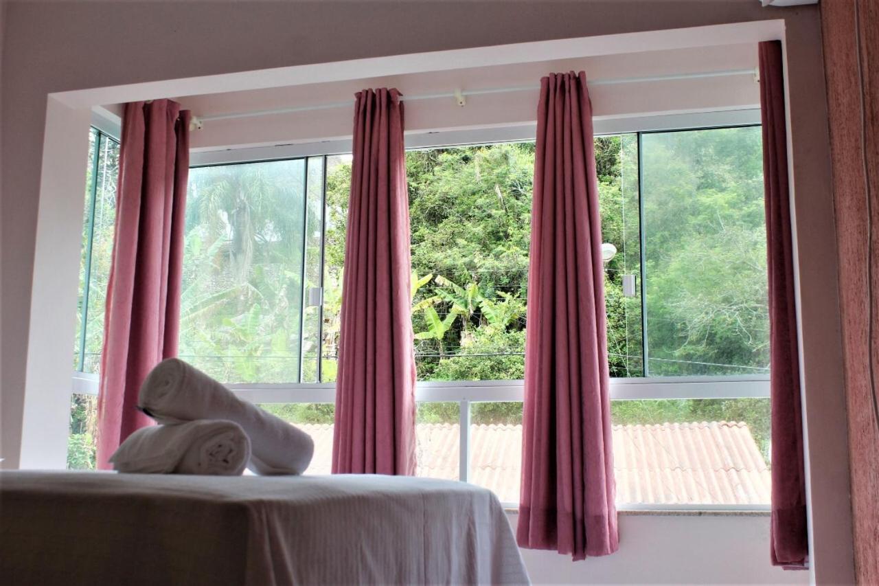Inteiro 3 Quartos No Solar Bromelias Holiday home Bombinhas