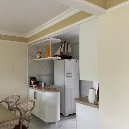 Apartamento Inteiro 3 Quartos No Condominio Solar Das Bromelias Bombinhas Exterior photo