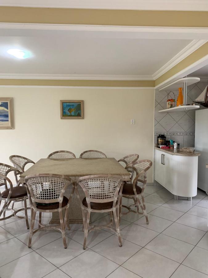 Inteiro 3 Quartos No Solar Bromelias Сasa de vacaciones