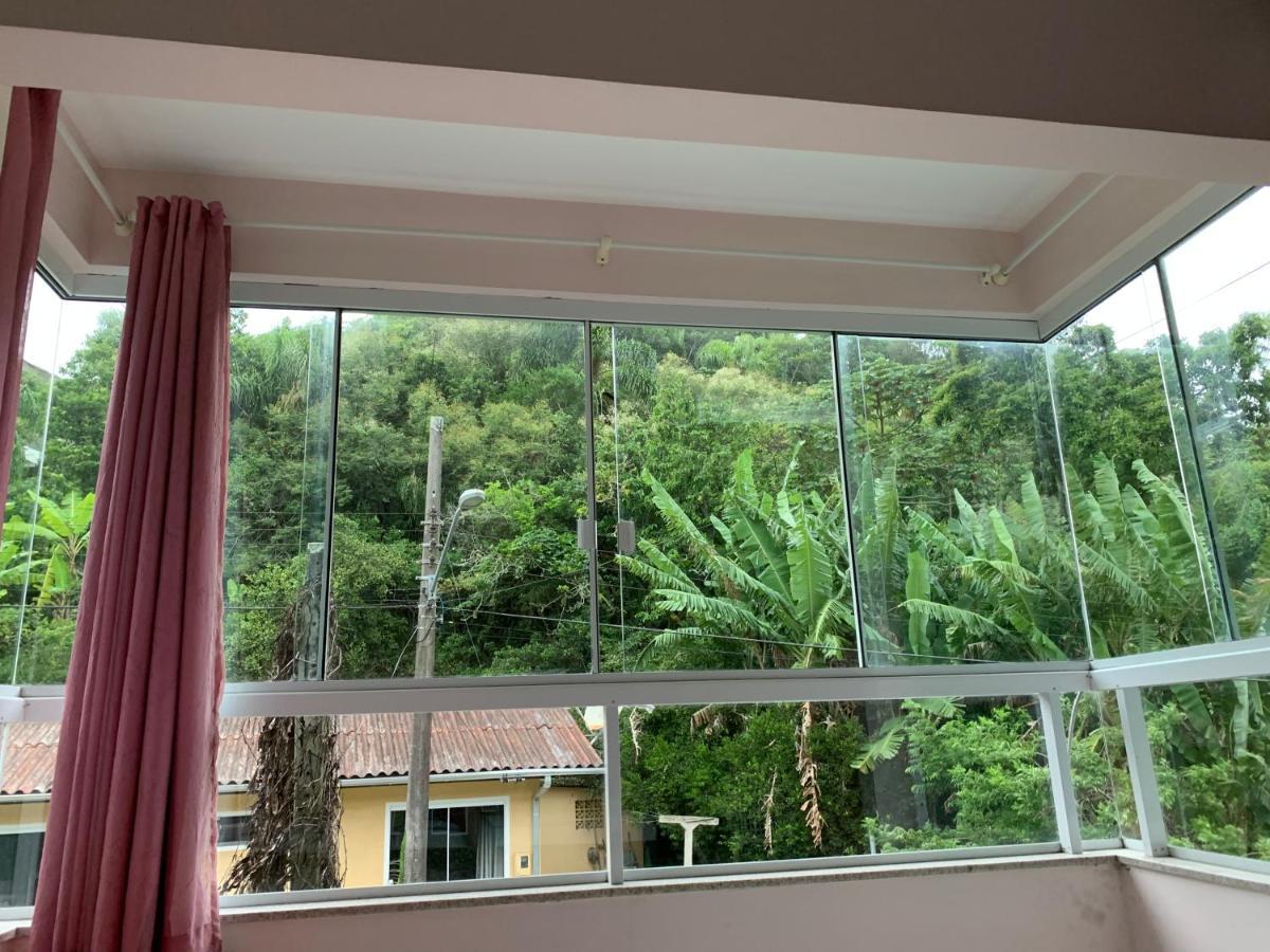 Inteiro 3 Quartos No Solar Bromelias Сasa de vacaciones